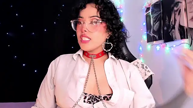 Snapshot of willow_poisson chatting on 02-07-26, 05:27 willow poisson online show from 02-07-26, 05:27