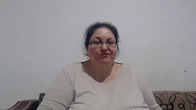 Snapshot of Nykyxo chatting on 05-11-26, 12:38 Nykyxo online show from 05-11-26, 12:38
