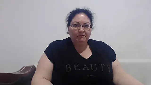 Snapshot of Nykyxo chatting on 05-18-26, 04:24 Nykyxo online show from 05-18-26, 04:24