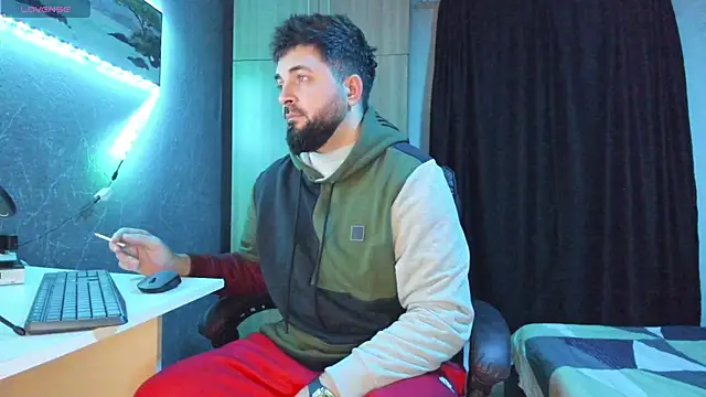 Snapshot of Eduu2322 chatting on 02-01-25, 10:34 Eduu2322 online show from 02-01-25, 10:34