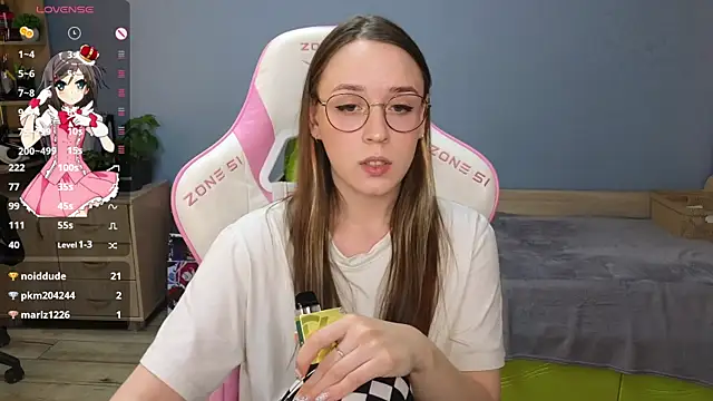 Sweet frosti online show from 12-18-24, 06:21