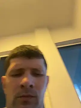 Juliano2289 online show from 04-19-26, 01:43