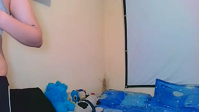 vanellope12 online show from 06-05-26, 05:58