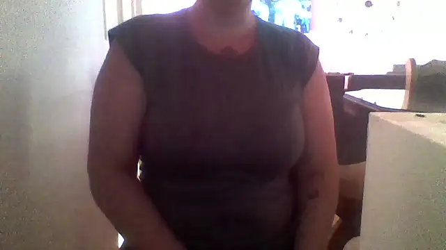 Snapshot of Gimena41 chatting on 10-25-25, 03:18 Gimena41 online show from 10-25-25, 03:18