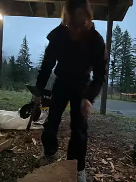 MsSamantha online show from 12-18-24, 12:21