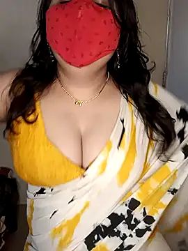 Snapshot of Love-priya chatting on 02-01-25, 10:15 Love-priya online show from 02-01-25, 10:15