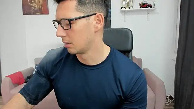 BrutusK08 online show from 02-11-25, 03:08