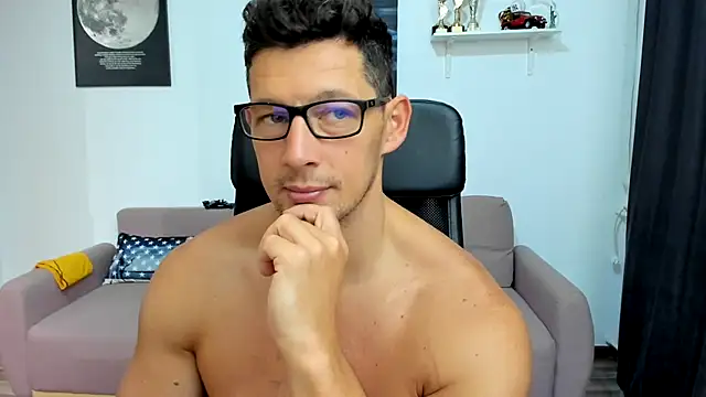 BrutusK08 online show from 10-19-25, 07:09