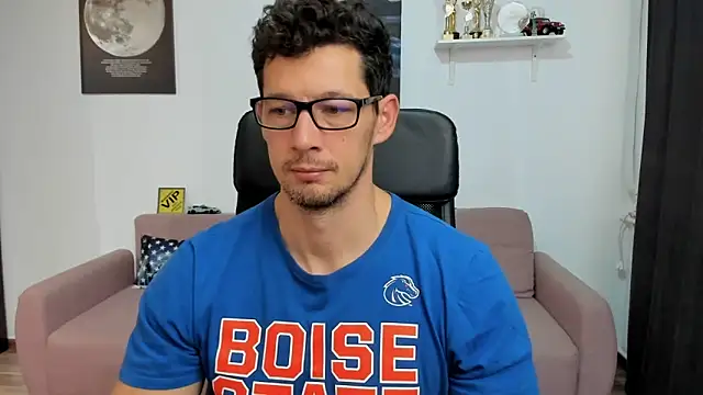 BrutusK08 online show from 11-25-25, 08:03