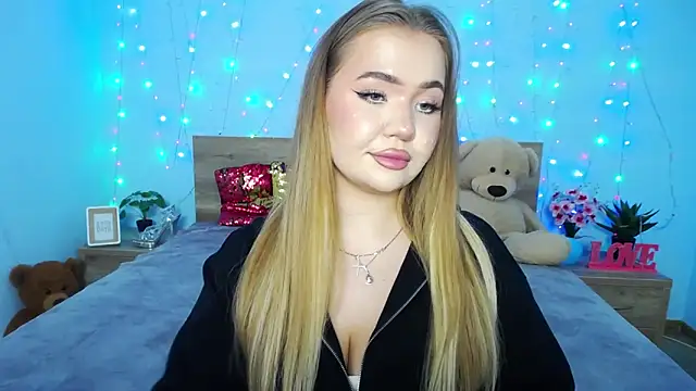 Snapshot of StacyYellig chatting on 01-15-25, 02:06 StacyYellig online show from 01-15-25, 02:06