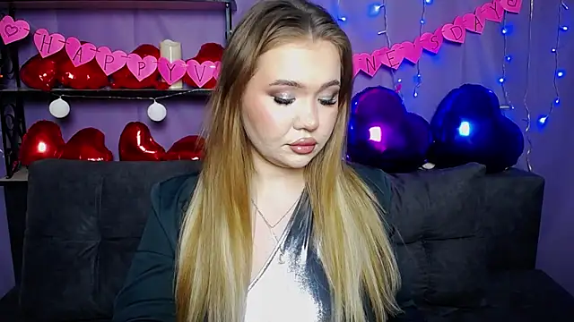 Snapshot of StacyYellig chatting on 02-03-25, 04:14 StacyYellig online show from 02-03-25, 04:14