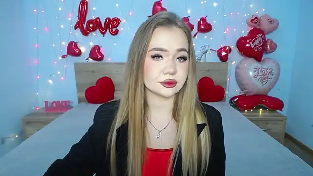 Snapshot of StacyYellig chatting on 02-15-25, 03:20 StacyYellig online show from 02-15-25, 03:20