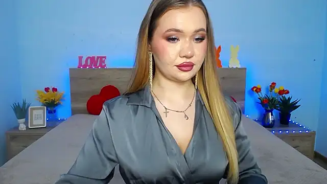 Snapshot of StacyYellig chatting on 03-09-25, 06:28 StacyYellig online show from 03-09-25, 06:28