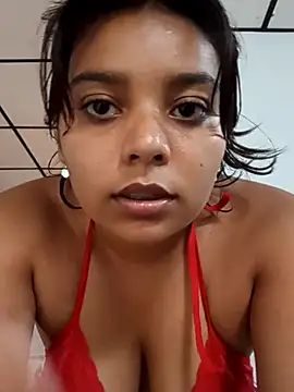 Snapshot of stefanie010 chatting on 02-14-25, 03:36 stefanie010 online show from 02-14-25, 03:36