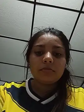 stefanie010 online show from 05-28-26, 11:18