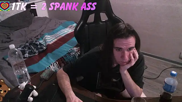 Snapshot of izilizi_23 chatting on 11-18-25, 06:56 izilizi 23 online show from 11-18-25, 06:56