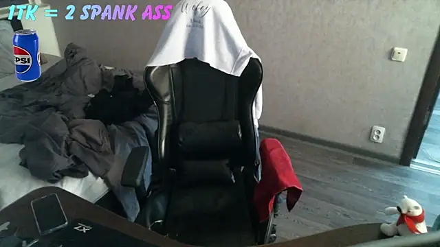 izilizi 23 online show from 06-04-26, 07:47