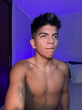 santiago 01 online show from 12-11-24, 10:38