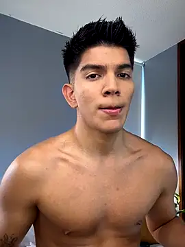 santiago 01 online show from 11-10-25, 07:35