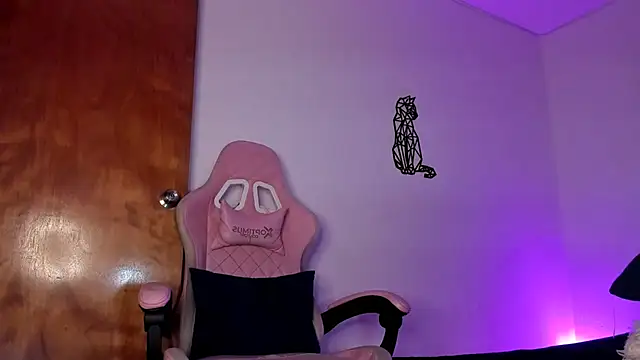 emily lady20 online show from 01-16-26, 05:33