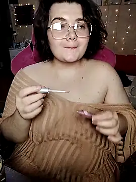 DenisHailey online show from 09-26-25, 04:00