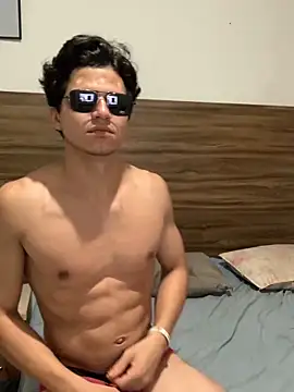 pedrovkr3 online show from 12-05-24, 01:58