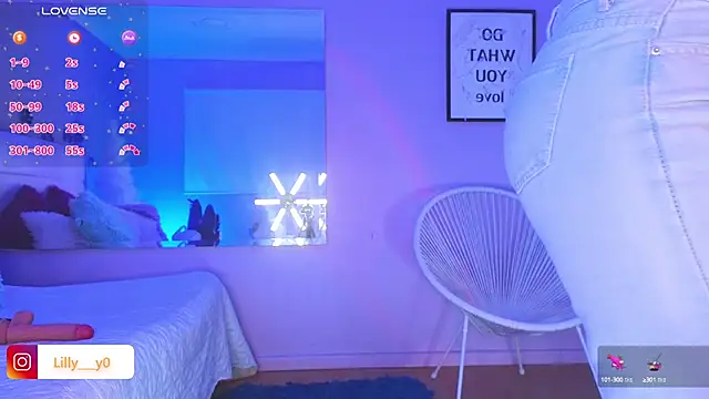 LillyDolls23 online show from 02-06-25, 01:21