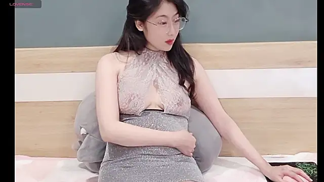 Snapshot of Chuppa_Chup chatting on 12-30-24, 11:37 Chuppa Chup online show from 12-30-24, 11:37