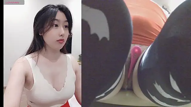 Snapshot of Chuppa_Chup chatting on 01-10-25, 11:00 Chuppa Chup online show from 01-10-25, 11:00