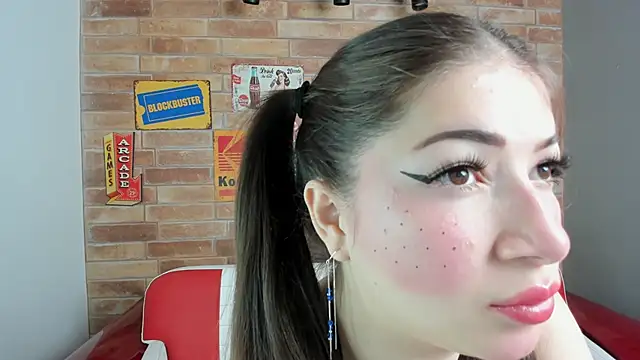 miss  pamela online show from 10-21-25, 11:00