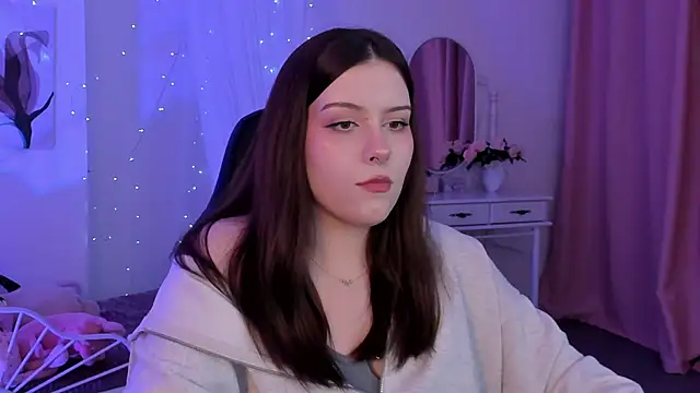 CoralineKeyns online show from 02-06-25, 11:54