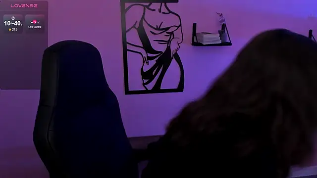 CoralineKeyns online show from 02-18-25, 08:38