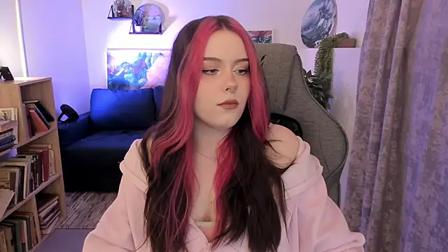 CoralineKeyns online show from 04-27-26, 05:16