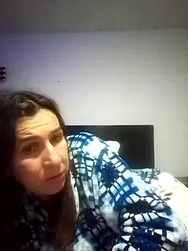 Cameron puppy online show from 10-06-25, 01:03