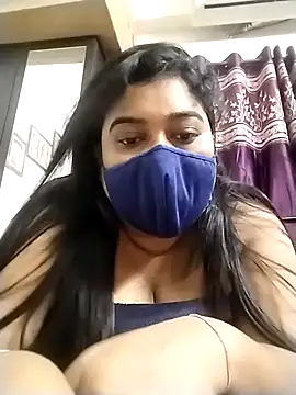 Snapshot of indianlisa5 chatting on 09-08-25, 10:20 indianlisa5 online show from 09-08-25, 10:20