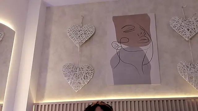 daiana curly online show from 11-30-25, 08:02