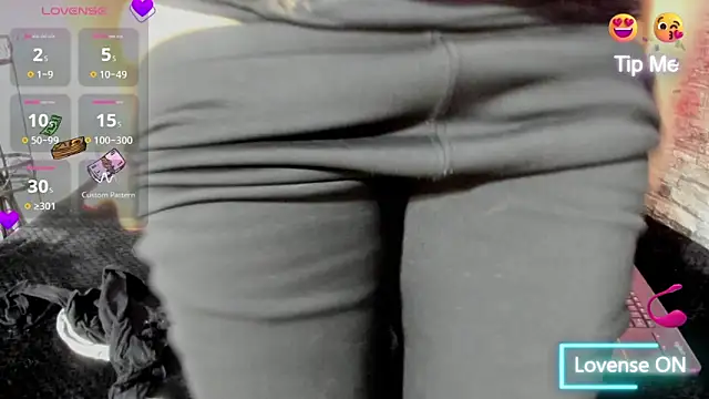 Cloee66 online show from 10-30-25, 01:01