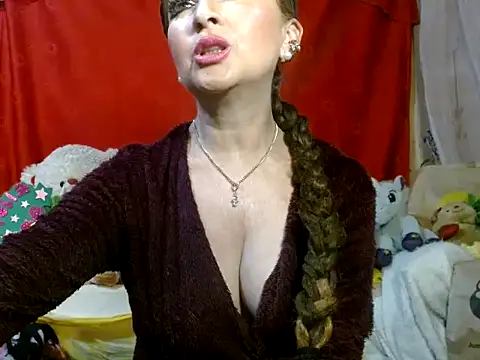 hottieperla online show from 05-20-26, 06:25