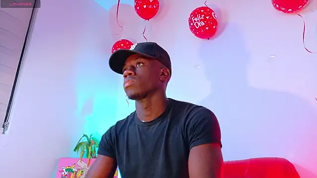 Snapshot of mike_wallace chatting on 03-04-25, 10:49 mike wallace online show from 03-04-25, 10:49