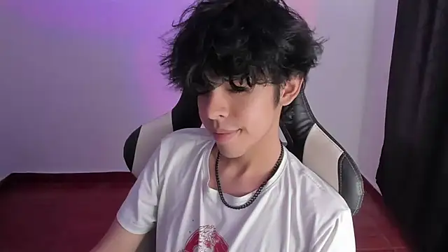 Alan26  online show from 01-18-25, 02:03