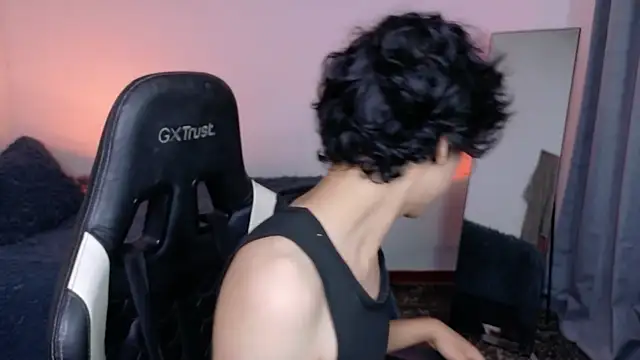 Alan26  online show from 04-25-26, 03:20