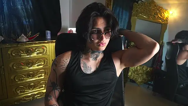 dantecoppolaa  online show from 01-30-25, 03:40