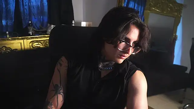 dantecoppolaa  online show from 02-09-25, 04:50