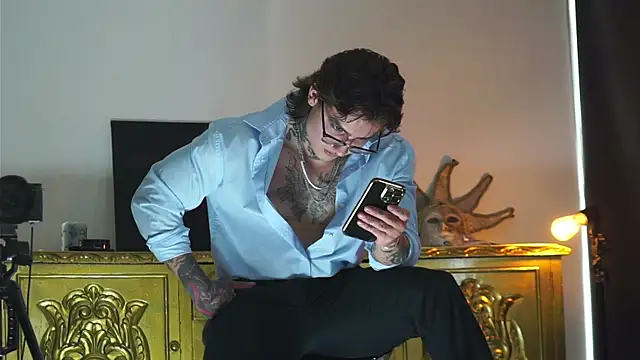 dantecoppolaa  online show from 09-27-25, 07:52