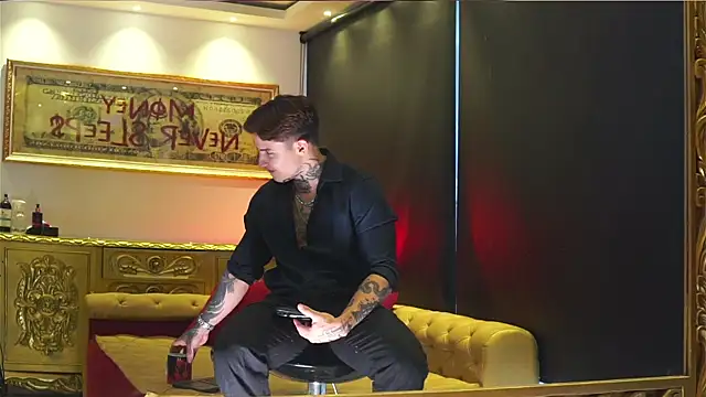 dantecoppolaa  online show from 05-31-26, 10:55