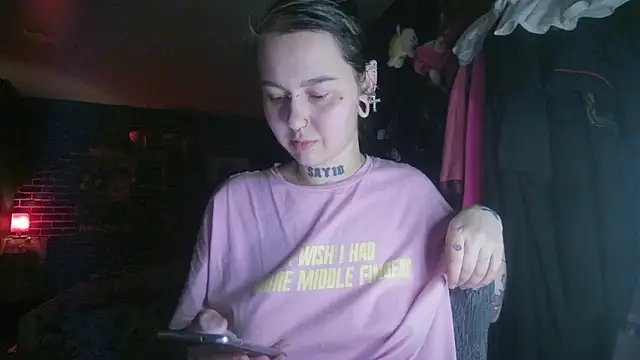 MoorderxDoll online show from 01-31-25, 07:40