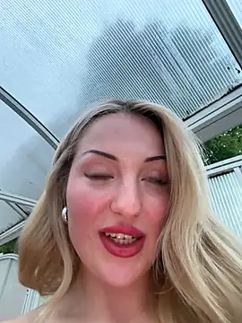 Snapshot of shymasha chatting on 07-28-26, 07:39 shymasha online show from 07-28-26, 07:39