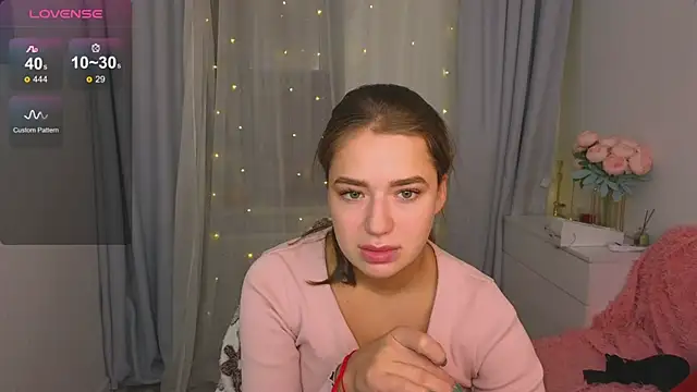Snapshot of LovelyJessie chatting on 03-14-25, 01:57 LovelyJessie online show from 03-14-25, 01:57