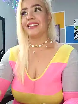 Snapshot of LuCKy_JoK chatting on 02-08-25, 02:49 LuCKy JoK online show from 02-08-25, 02:49