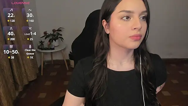 Snapshot of anaveleeez chatting on 03-14-25, 04:54 anaveleeez online show from 03-14-25, 04:54